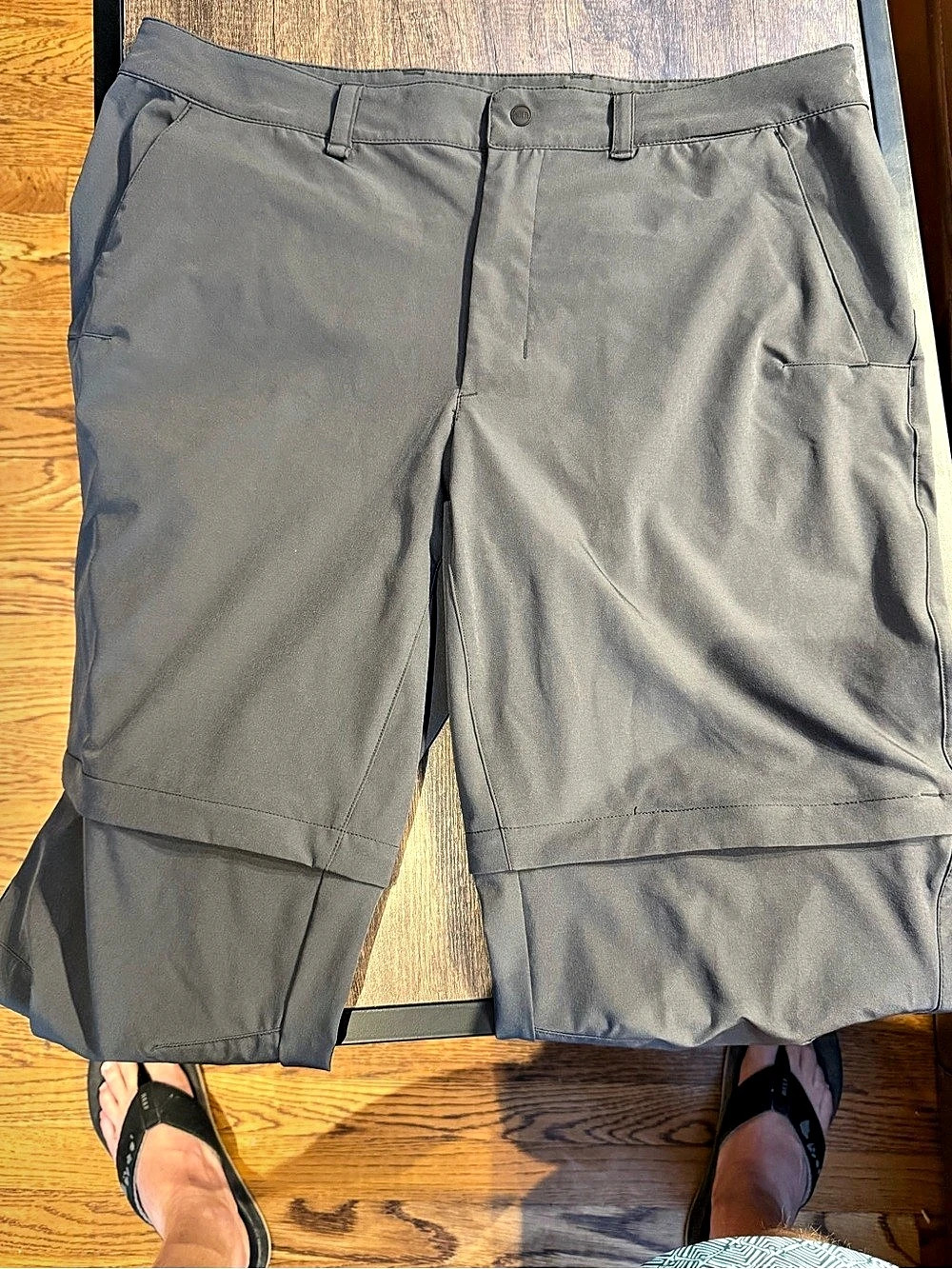 The North Face Paramount Trail Convertible Pants Gray Waist 38.